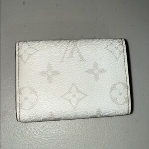 Louis Vuitton limited edition white monogram compact Card Holder mini wallet